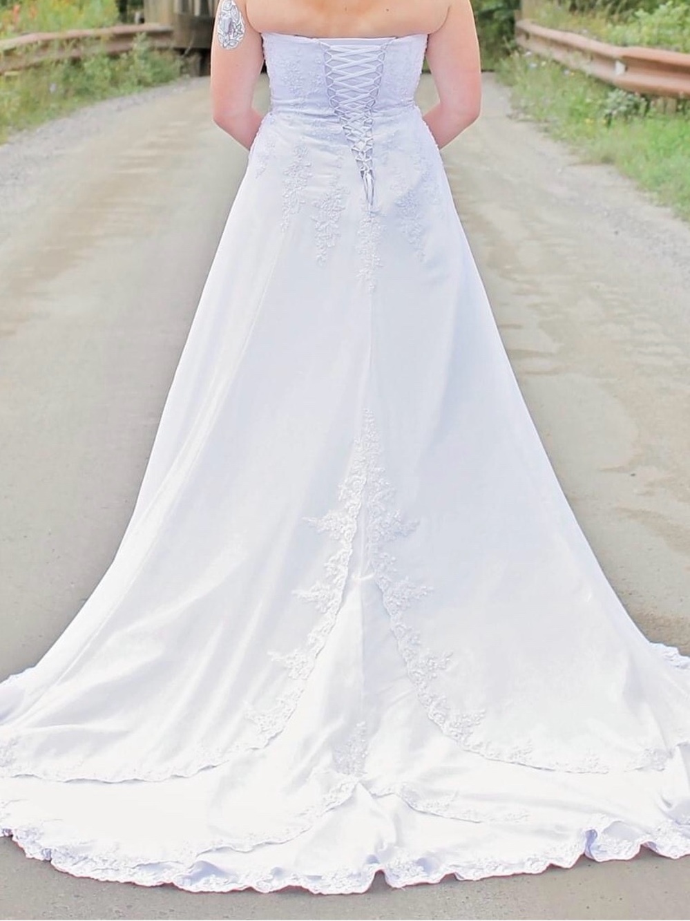 DaVinci Strapless White Lace Appliqué Wedding Gown